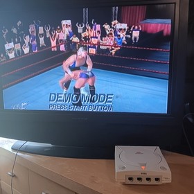 Sega Dreamcast Console &ndash; Fully Functional &ndash; Yellowing