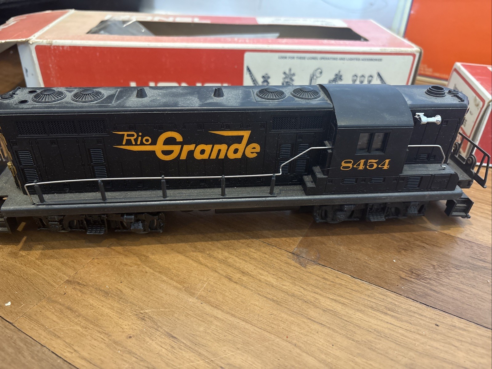 Click here to see eBay Auction