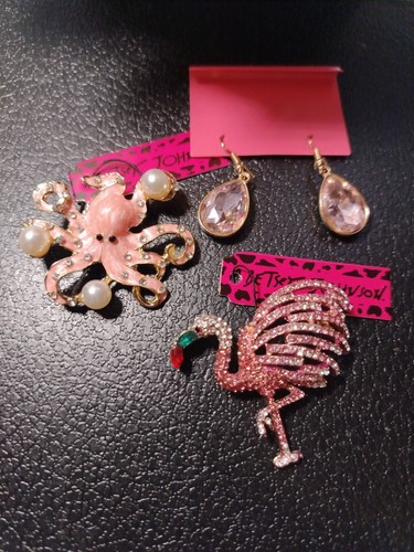 Betsey Johnson Brooch Lot Pink,& Pink Octopus&Flamingo Brooch+Unbranded Earrings