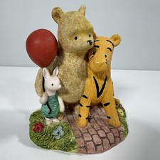 Border Fine Arts Classic Pooh - Tigger, Pooh  Piglet With Ballon A0060 Disney