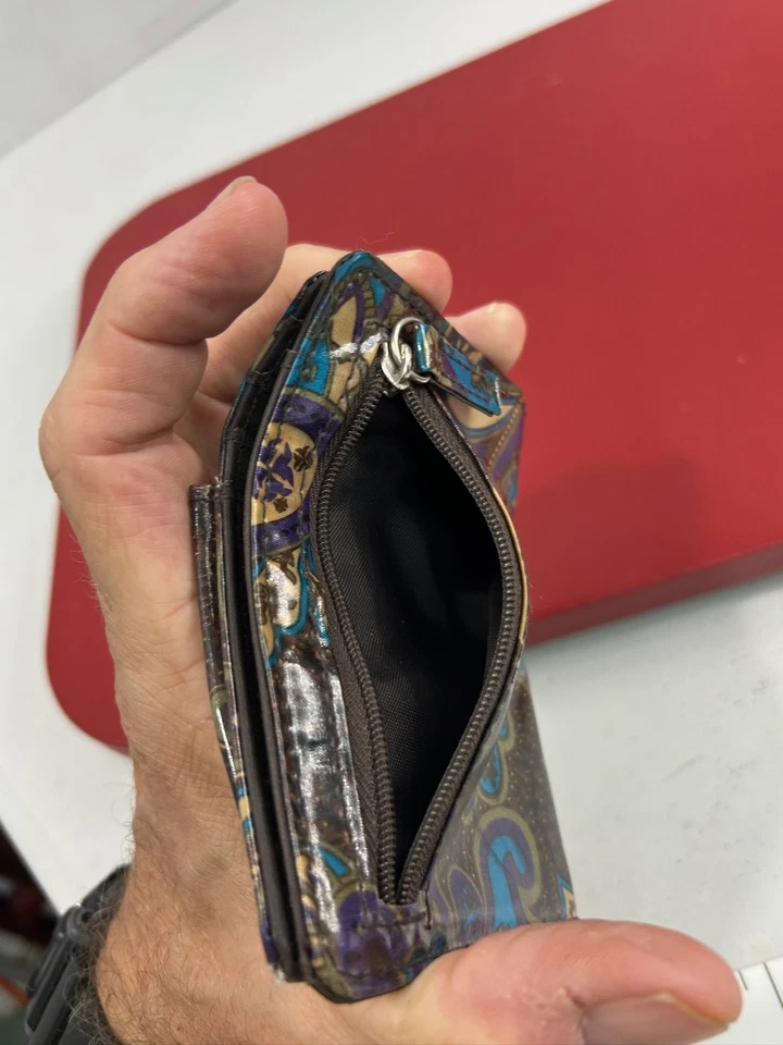 Vera Bradley Muñequera Cartera Mujer Cremallera Identificación Monedero Bolso sin asas Paisley Floral Foto 4 de 4