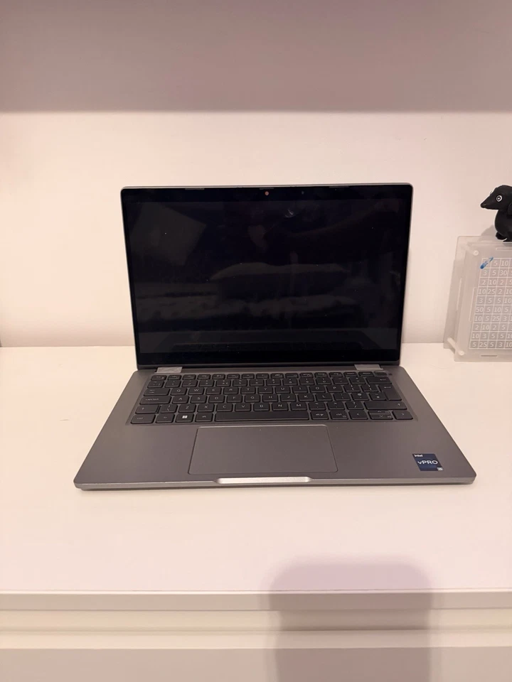 Dell Latitude 5530 · i5-1235U · 8GB · 256GB, photo 1 of 2