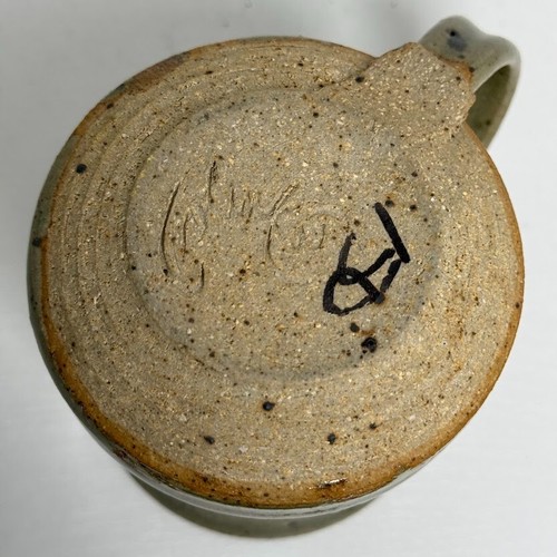 Hand Thrown Wide Bottom Coffee Mug Tea Cup Studio Pottery Tan/Blue Signed - Picture 6 of 7