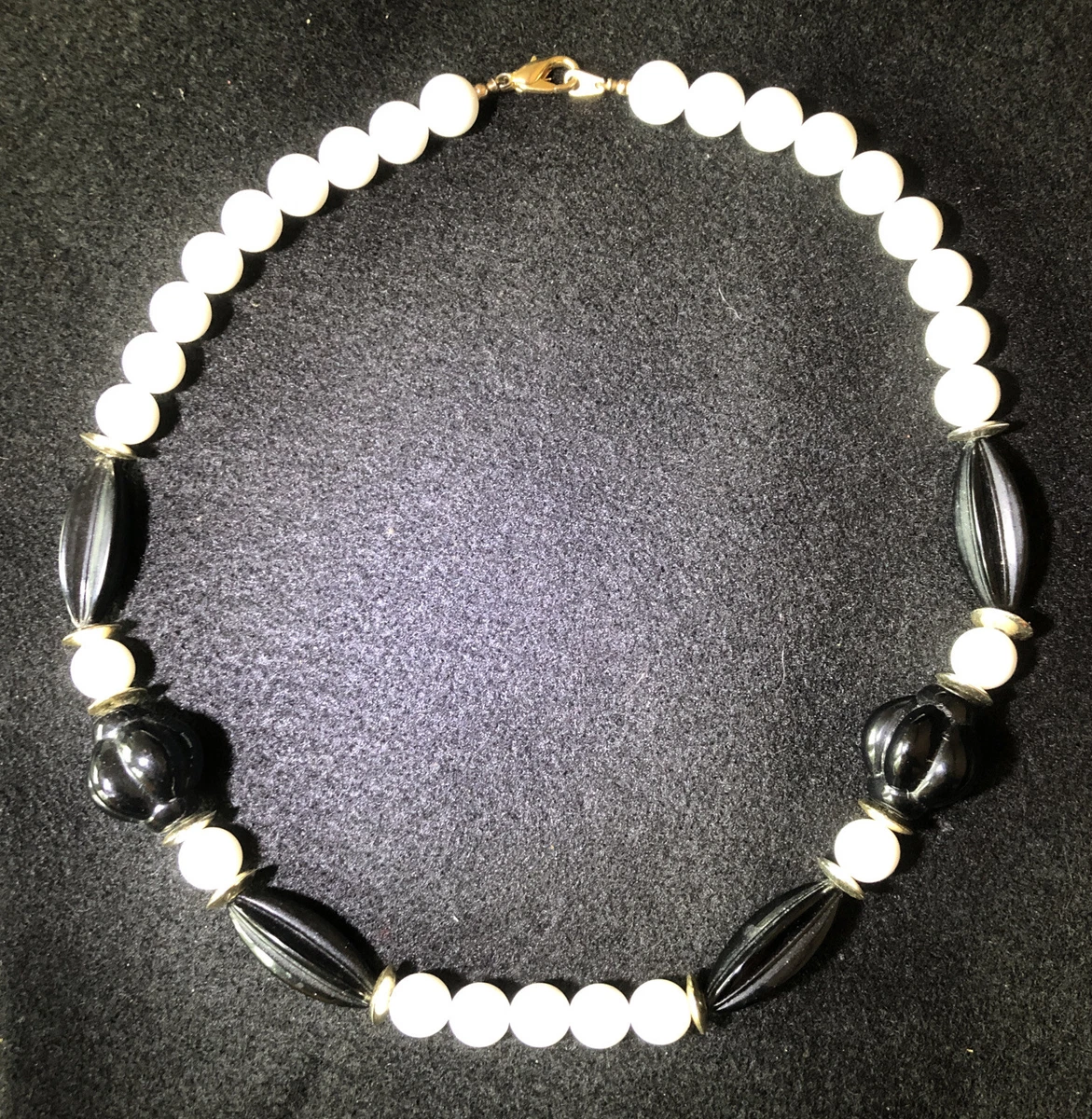 Costume Jewelry Necklace Black And White Beaded