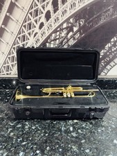 Vintage BB Trumpet Bach USA TR300 Żółty mosiężny dzwonek Sprzedawany tak, jak w przypadku części / naprawy