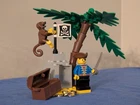 Vintage (1992) LEGO Pirate's set 1889 Pirates Treasure Hold -  VERY RARE