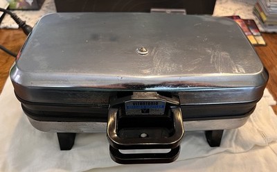 Vintage Vitantonio Belgian Waffler Model 550 Waffle Maker Iron 4  Tested/Working