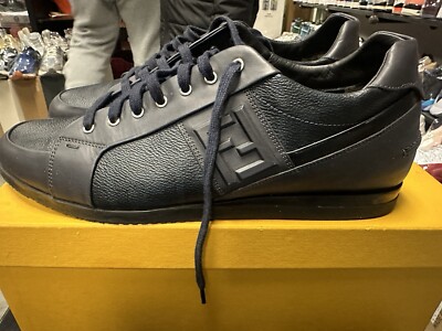Size 10 - Fendi Low Top Monogram Sneaker Black Leather Pre  display picture 1