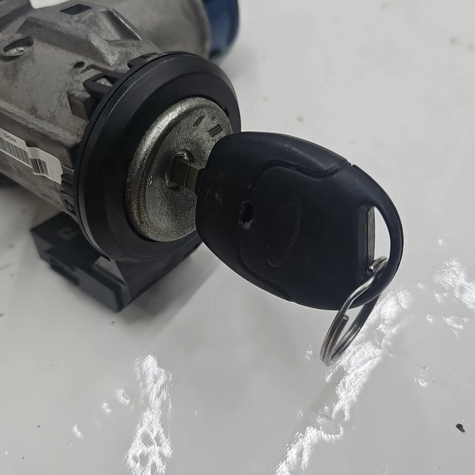 2011-2019 Ford Fiesta Ignition Switch Assembly with Key Genuine OEM - Image 4 of 4