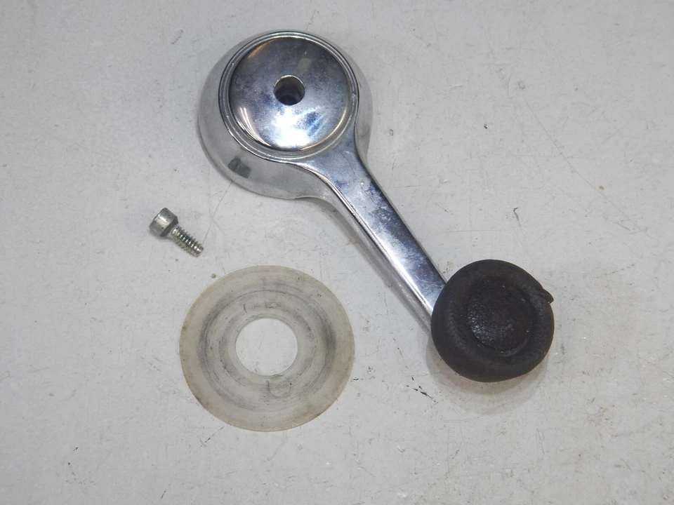 Manija de ventana de manivela manual cromada OEM JEEP CJ5 CJ7 CJ8 Wrangler YJ 76-90 Foto 2 de 4