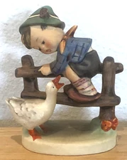 VINTAGE GOEBEL M.I. HUMMEL "BARNYARD HERO" BOY GOOSE FIGURINE MARKED 195 2/0