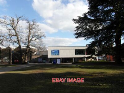 PHOTO  READING UNIVERSITY BUILDING (3)