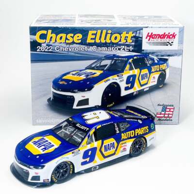 Salvinos JR Hendrick Motorsports 2022 NEXT GEN Chevrolet   Camaro Chase Elliott 