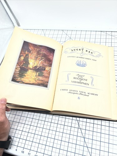 1933 NAVY MIDSHIPMEN FOOTBALL TEAM SLADE CUTTER AUTOGRAPH & 1934 USNA YEARBOOK - Picture 9 of 24