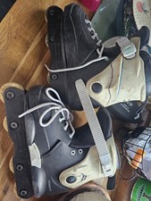 Razors Genesys Aggressive Skates juniors size 4-7 adjustable lace up