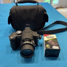 Panasonic Lumix DMC-FZ8 Digital Camera Bundle Tested Working