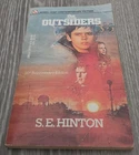 S. E. Hinton The Outsiders Movie Tie-In Laurel-Leaf Library 1982 paperback