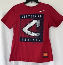 Nike Cleveland Indians t-shirt, Adult size Medium, In excellent cond