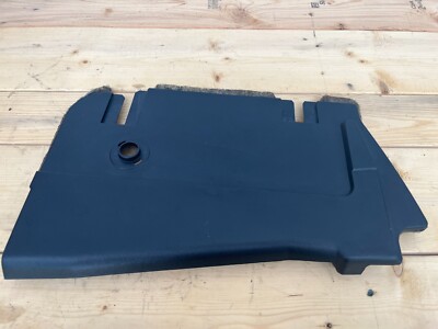 98-03 BMW 5 SERIES E39 525i 530i Drivers Side Kick Panel Under