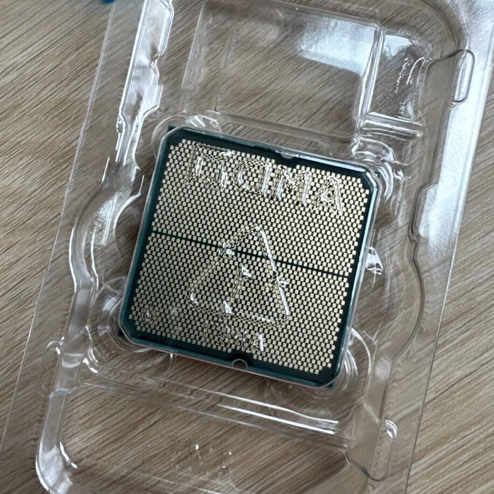 Compatible AMD Ryzen 7 7800X3D 8-Cores 4.2GHz Socket AM5 Gaming CPU Processor - Image 2 of 2