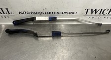 1990-1993 Acura Integra LH RH Front Windshield Wiper Arm Set 2 OEM