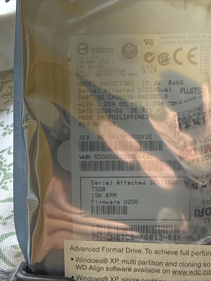 Western Digital MAX3073RC Fujitsu 73GB 15K 3.5" SAS Hard Drive Hot-Swap Servers - Image 2 of 4