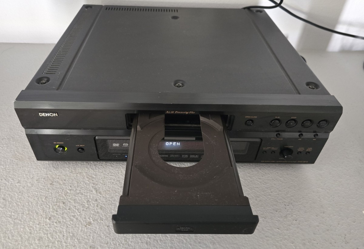 Denon DVD 3910 Universal SACD MP3 WMA CD-R/W JPEG DVI HDMI HDCD