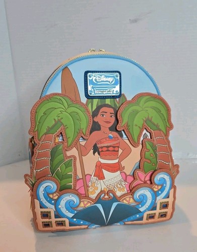 Mini zaino Loungefly con etichetta rigida Disney Moana di Motunui - Foto 3 di 8