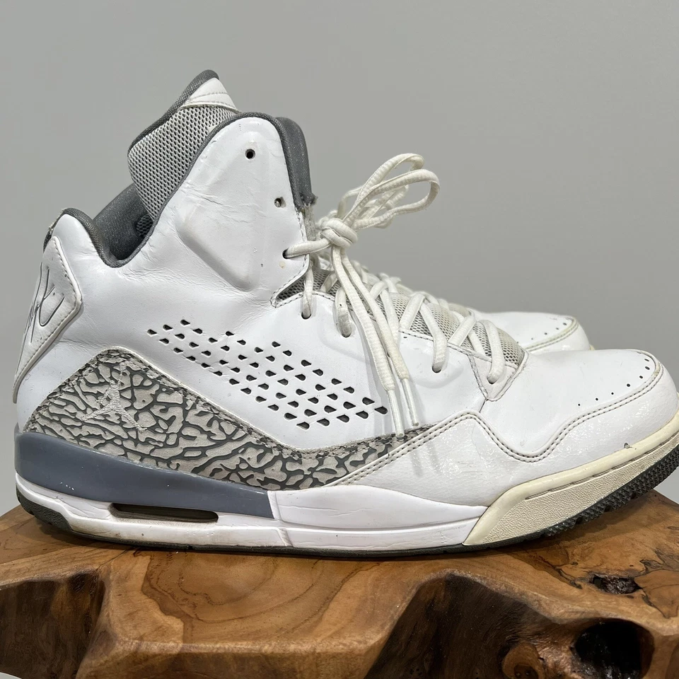 Air Jordan 2013 SC-3 Premium Flight TALLA 13 estampado de elefante sin caja Foto 3 de 4