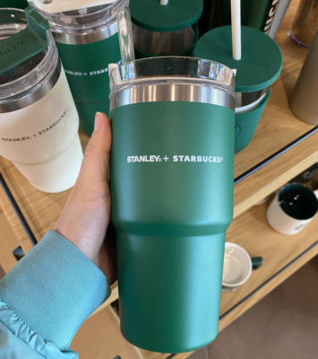 STANLEY + STARBUCKS 水筒 2個セットアイスグリーン Starbucks Korea 2022 SS Stanley green quencher cold cup 591ml