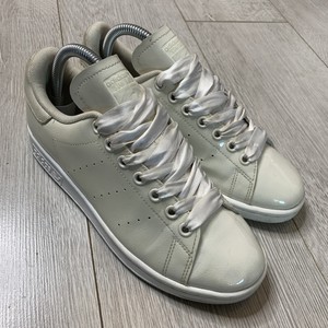 stan smith adidas size 5