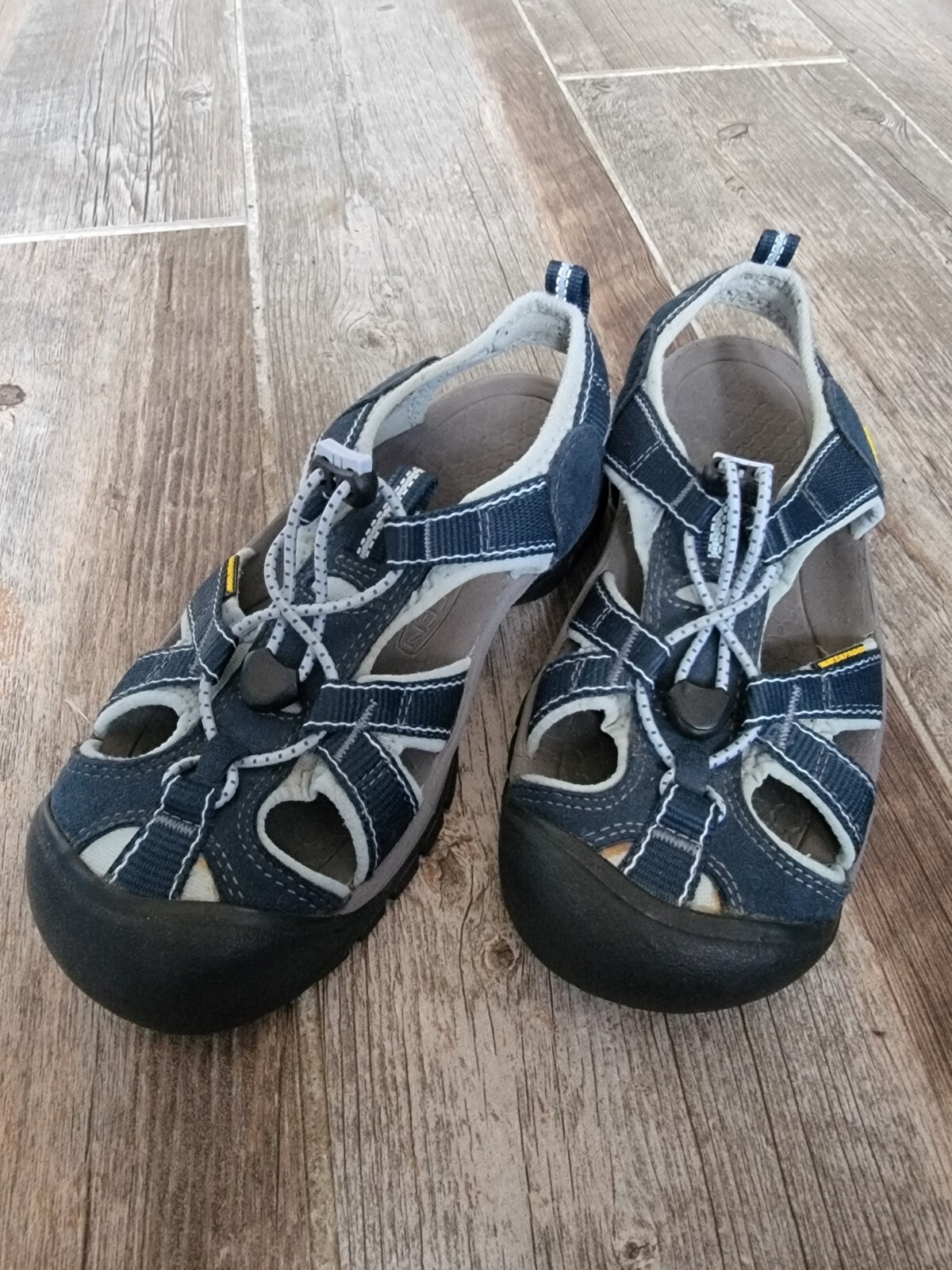 Sandali impermeabili sportivi Keen da donna Newport US 7 EU 37 5