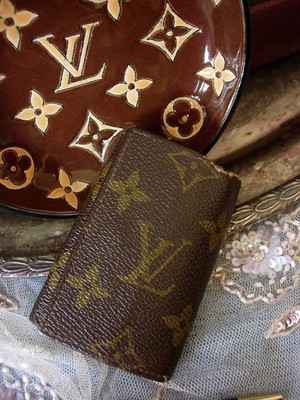 Louis Vuitton ラウンドキーケース LOUIS VUITTON - 希少レア ルイヴィトン モノグラム 小判型キー