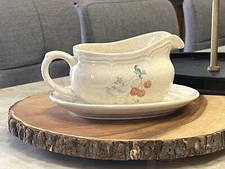International - Marmalade Stoneware Serving Gravy Boat w/ underplate