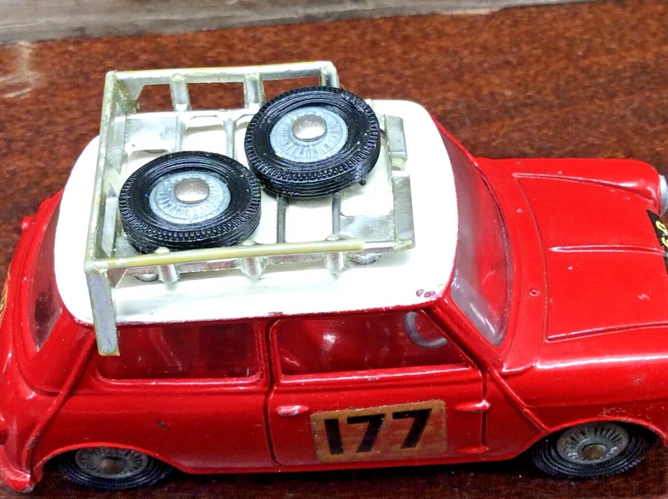 Corgi Toys 339 BMC Mini Cooper S #177 Rallye Monte Carlo Winner 1967 Gt Britain - Image 3 of 4