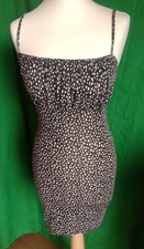 womens dress size 6 prettylittlething black white xmas 2025