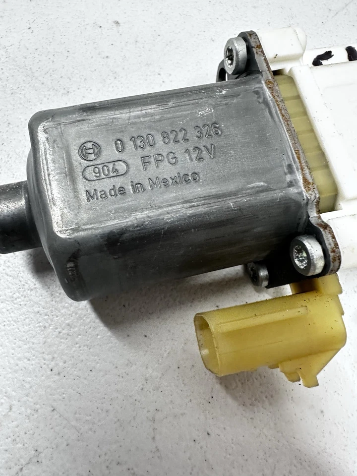 2011-2014 Chrysler 200 Sedan Window Motor Front DRIVER Side left LH OEM T31 - Image 2 of 4