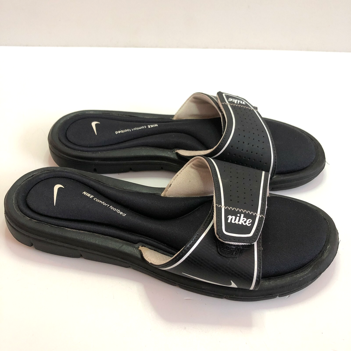 Nike Womens Sz Comfort Footbed Slides Slip On Sandals Black White  360883-011