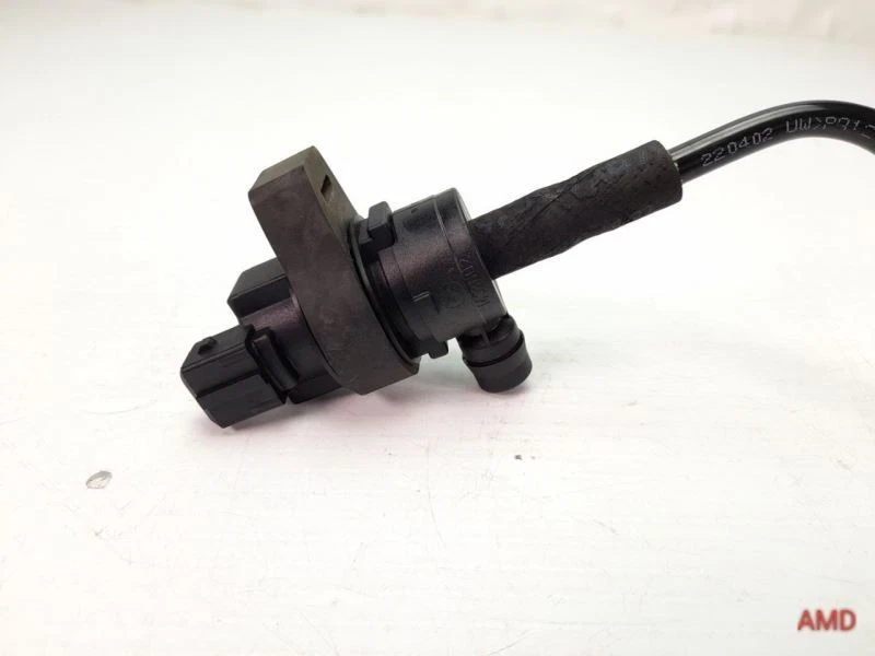 Válvula respiradora tanque de combustível 2004 BMW 330ci 330i 325i 325ci E46 fabricante de equipamento original 13901433602 - Imagem 2 de 4