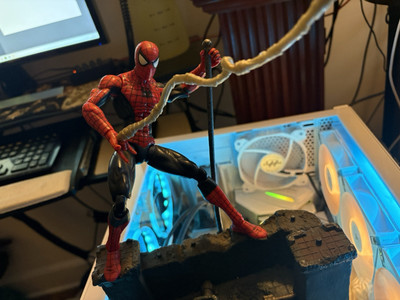 Hasbro Marvel Legends Unleashed Spider-Man 8'' Figure 2007 EXCELLENT CONDITION!!!