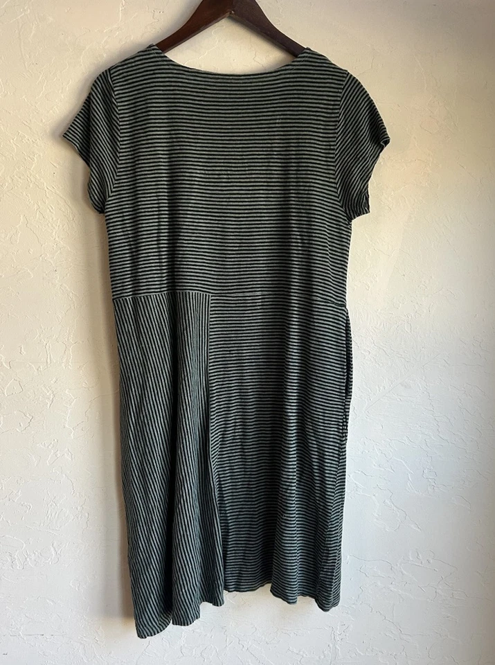 Eileen Fisher 100% Organic Linen Green Black Striped Knit T-shirt Dress M Casual - Image 2 of 4