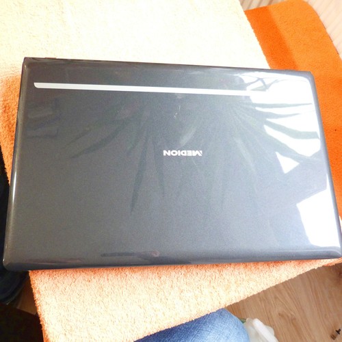 Medion P8610 XXL Kino 18 Zoll l BLURAY I SSD Windows 11 l 8GB RAM HDMI GeForce - Bild 9 von 15