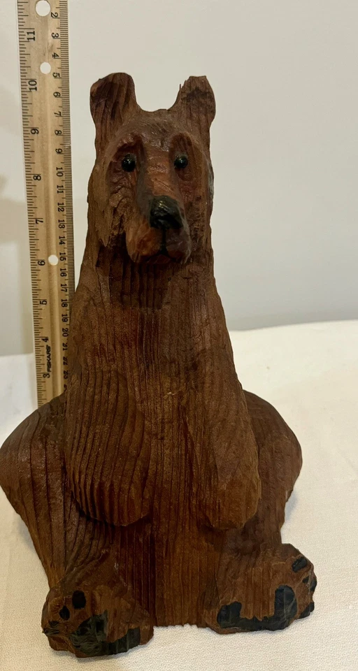 Vintage hand carved solid wood brown bear sculpture w/ glass eyes 11" tall - Image 3 of 4