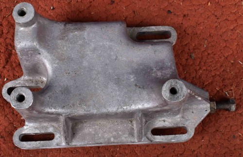 Porsche 911 Turbo 930 Air Conditioning AC Compressor Mount Bracket 93012611900 - Foto 10 di 24