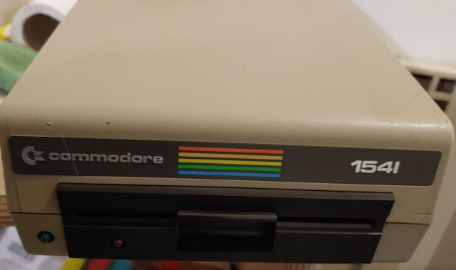 Commodore 1541 Diskettenlaufwerk Modded (+ Netzkabel/ Serial) works 04819
