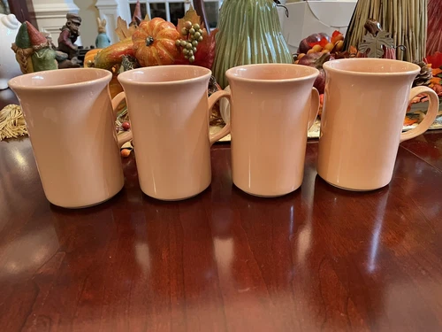 Vintage Churchill England Ceramic Coffee/Tea Cups/Mugs Set Of 4, Peach Color