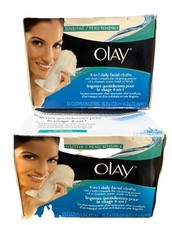 olay sensitive 4 in 1 daily facial cloths 66 total count scuffed box