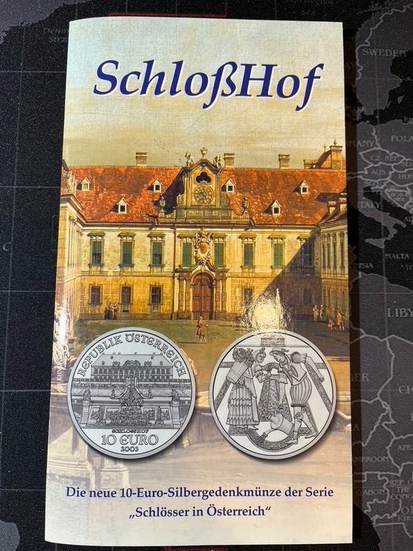 Austria 10 Euro 2003 Silver Coin Schloss Hof in Folder