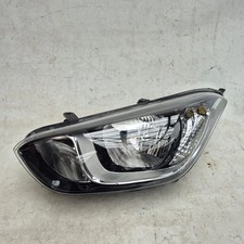 Fanale posteriore Hyundai I20 92101-4P500 pezzo unico (destro o sinistro) Rearlight