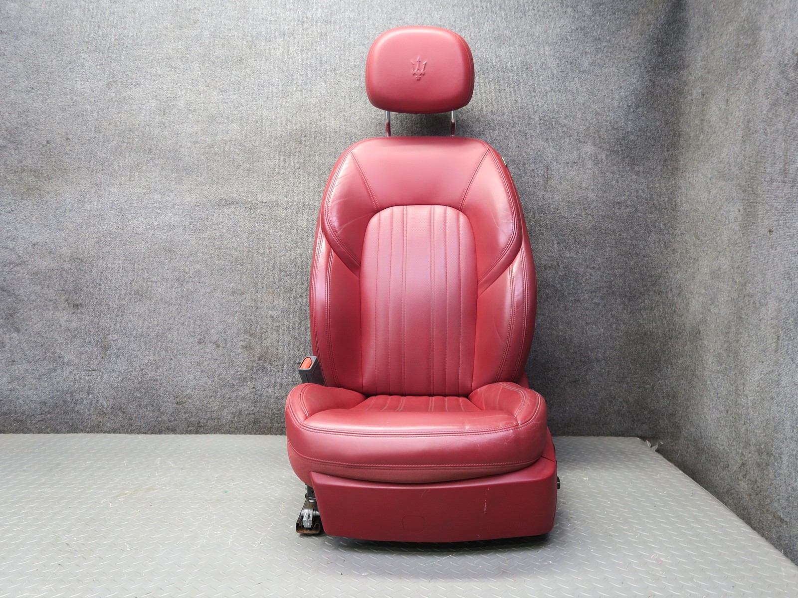 2017-2020 MASERATI LEVANTE M161 FRONT & REAR LEFT & RIGHT LEATHER SEAT RED SET